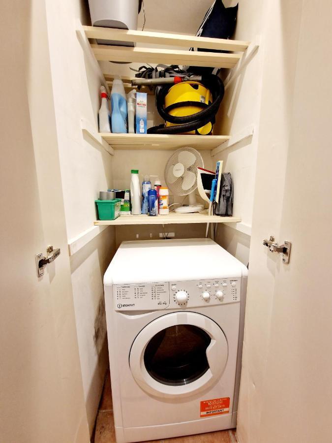 Beautiful Hyde Park Flat By Lancaster Gate Station With Private Back Patio Apartamento