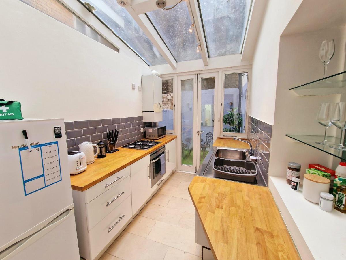 Beautiful Hyde Park Flat By Lancaster Gate Station With Private Back Patio Apartamento